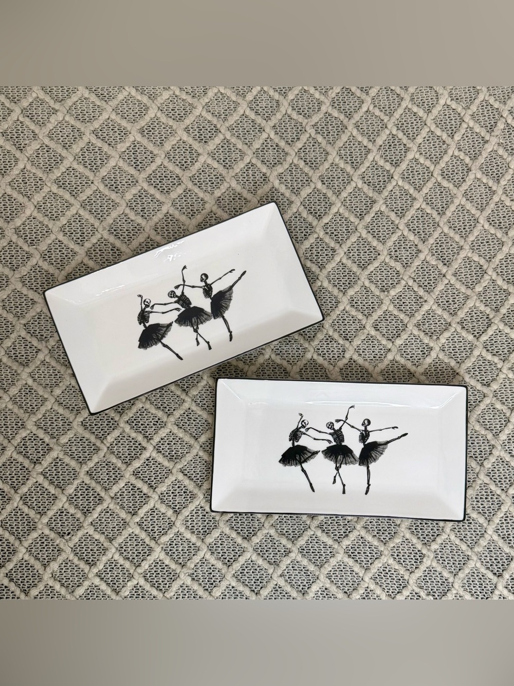 Wicked Ciroa Elegant Set 2 White Ceramic Serving Tray w/ Black Ballerina Design